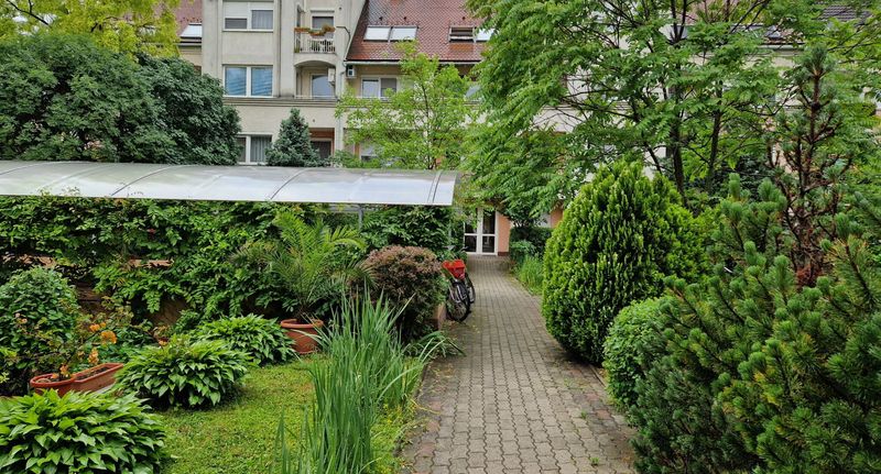 Apartman pro 9 os. se 3 ložnicemi na poschodí - Márti Apartman Debrecen, foto 1