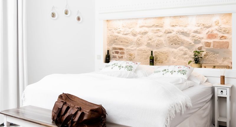 Apartman s privátní koupelnou mimo apartmán s manželskou postelí s 1 ložnicí - Madárlátta Vendégház Fertőrákos, foto 1