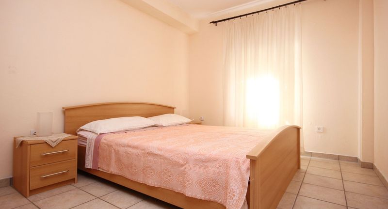 Apartman s klimatizací s terasou pro 4 os. s 1 ložnicí A-10094-a - Apartments By The Sea Orebić, Pelješac - 10094 Orebić, foto 1