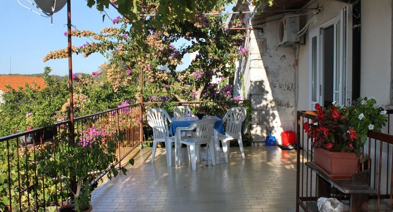 Apartman s klimatizací s terasou pro 5 os. se 2 ložnicemi A-9262-a - Apartments With Parking Space Lumbarda, Korčula - 9262 Lumbarda, foto 1
