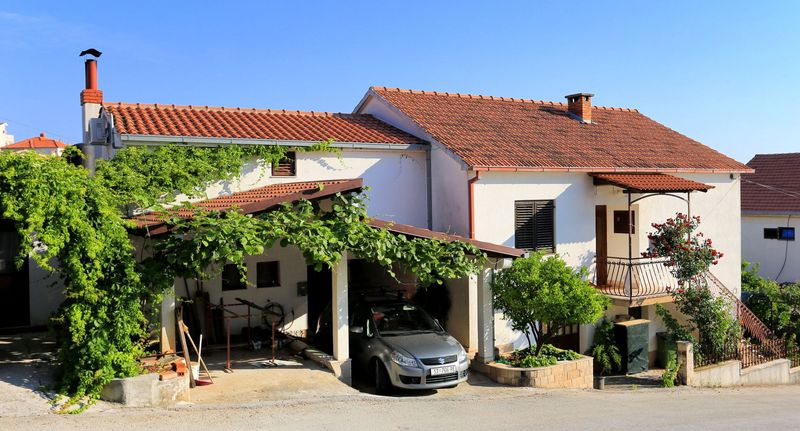 Apartman s klimatizací s terasou pro 3 os. s 1 ložnicí A-1107-b - Apartments With Parking Space Okrug Gornji, Čiovo - 1107 Okrug Gornji, foto 1