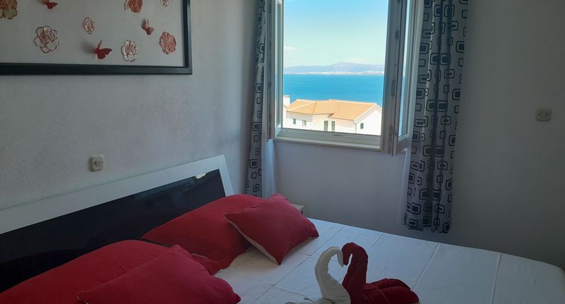Apartman s klimatizací s terasou pro 4 os. se 2 ložnicemi A-2911-c - Apartments With Parking Space Postira Brač - 2911, foto 1