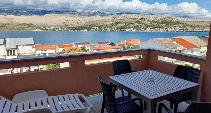 Apartman s klimatizací s terasou pro 4 os. se 2 ložnicemi A-6542-a - Apartments With Parking Space Pag - 6542, foto 1