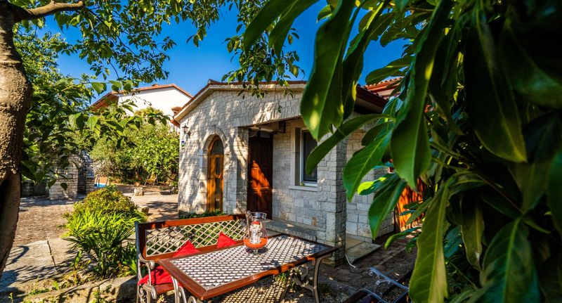 Apartman s klimatizací s terasou pro 5 os. se 2 ložnicemi A-7357-b - Family-friendly Apartments With Swimming Pool Krnica, Marčana - 7357 Krnica, foto 1