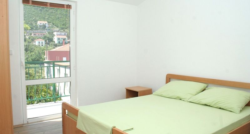 Apartman s klimatizací s balkónem pro 4 os. s 1 ložnicí A-4510-b - Apartments By The Sea Trpanj, Pelješac - 4510 Trpanj, foto 1