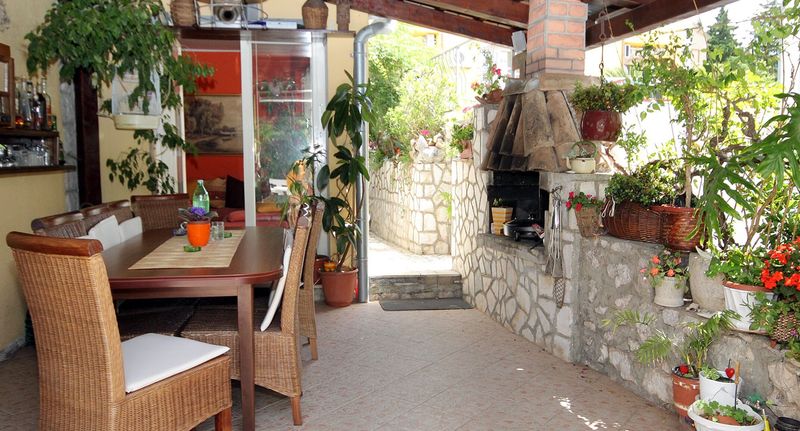 Apartman s klimatizací s terasou pro 3 os. s 1 ložnicí AS-2387-a - Apartments By The Sea Dramalj, Crikvenica - 2387 Dramalj, foto 1