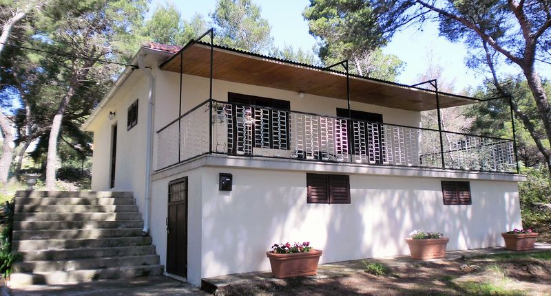 Apartman s klimatizací s terasou pro 6 os. se 2 ložnicemi K-12047 - Holiday House With A Parking Space Sumartin, Brač - 12047 Sumartin, foto 1