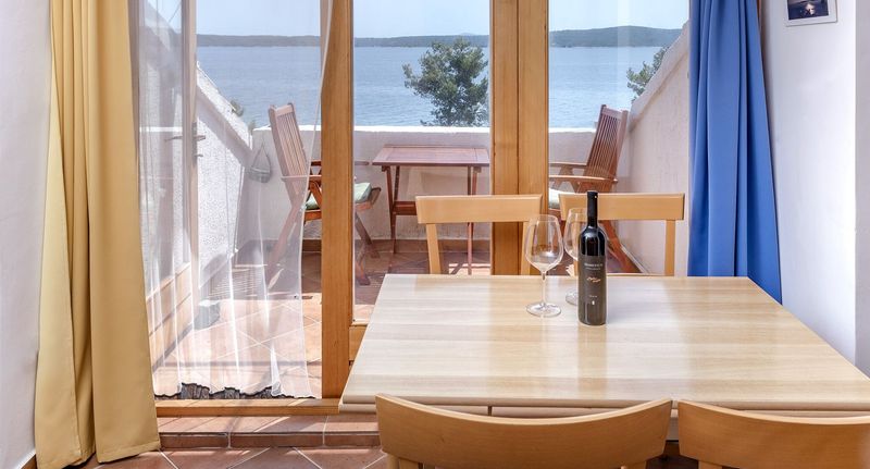 Apartman s klimatizací s terasou pro 2 os. s 1 ložnicí AS-2061-a - Apartments By The Sea Zavala, Hvar - 2061 Zavala, foto 1