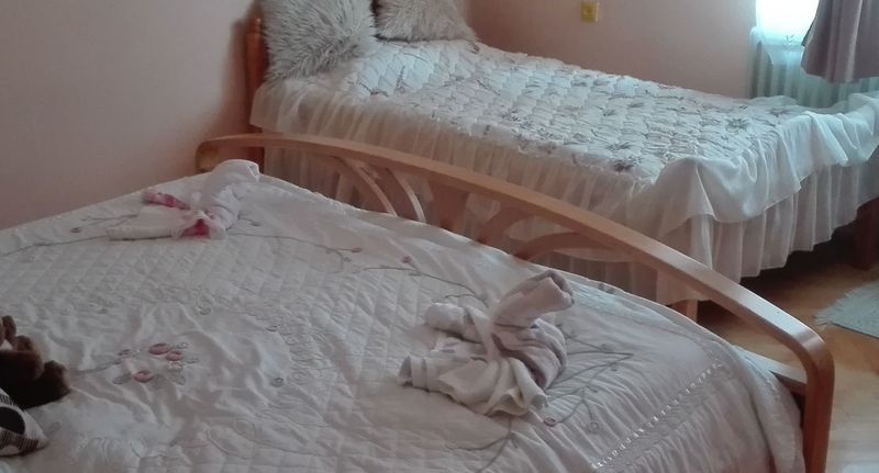 Rodinný Pokoj pro 4 os. s výhledem do zahrady - Meggyfa Vendégház Egerszalók, foto 1