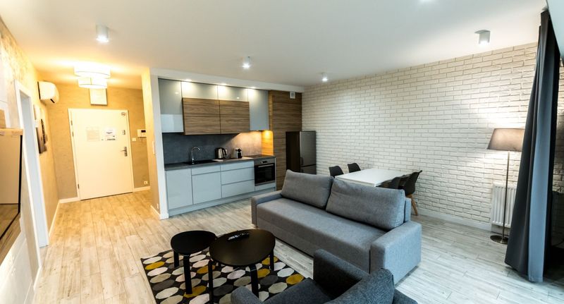 Rodinný Apartman pro 4 os. se 2 ložnicemi s výhledem na město - Poznań Apartments, foto 1