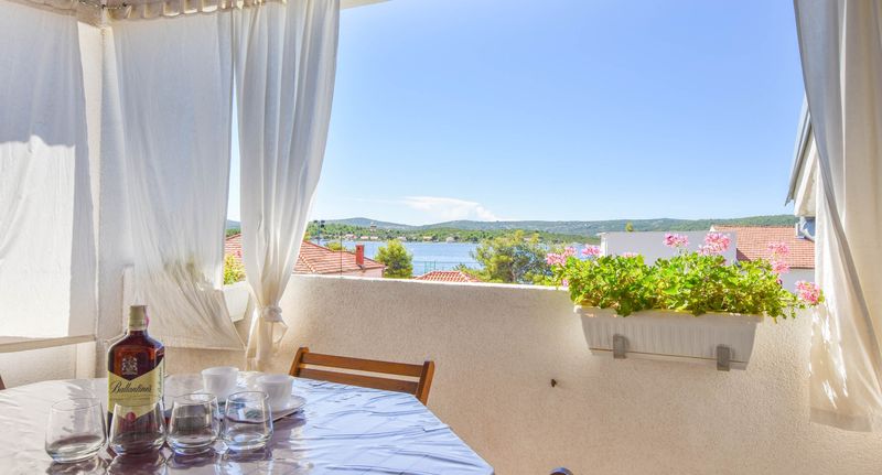 Apartman pro 3 os. se 2 ložnicemi - Apartments Josip Turanj, foto 11