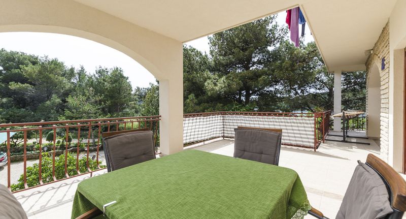 Apartman pro 5 os. se 3 ložnicemi - Apartments Davor Jadrtovac, foto 15