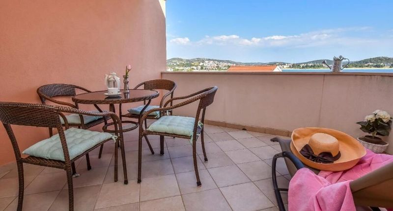 Apartman pro 4 os. se 2 ložnicemi - Apartments Anka Rogoznica, foto 20