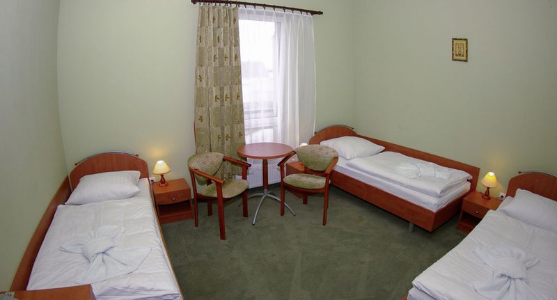 Pokoj s koupelnou pro 3 os. na poschodí - Majewski Hotel & SPA Malbork, foto 1
