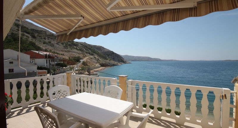 Apartman s klimatizací s terasou pro 4 os. s 1 ložnicí A-6497-e - Apartments By The Sea Metajna, Pag - 6497 Metajna, foto 1