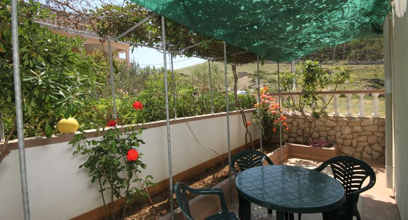 Apartman s klimatizací s terasou pro 3 os. s 1 ložnicí AS-6497-a - Apartments By The Sea Metajna, Pag - 6497 Metajna, foto 1
