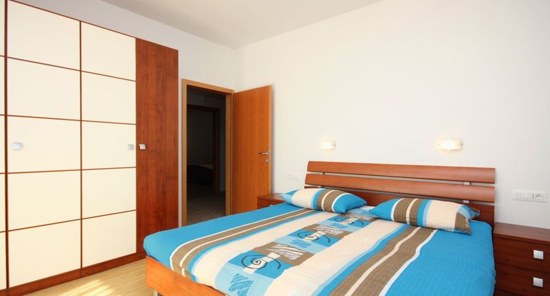 Apartman s klimatizací s balkónem pro 6 os. se 2 ložnicemi A-4986-a - Apartments By The Sea Kampor, Rab - 4986 Kampor, foto 1