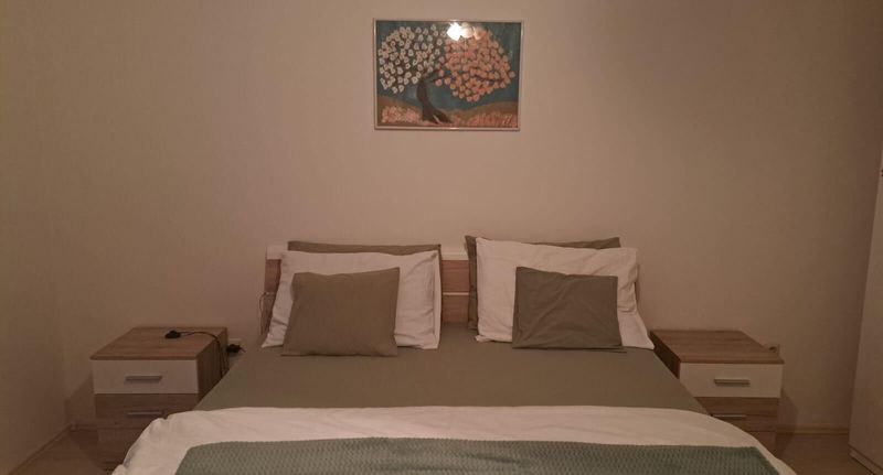 Apartman s klimatizací s terasou pro 8 os. se 3 ložnicemi A-364-a - Apartments By The Sea Turanj, Biograd - 364 Turanj, foto 1