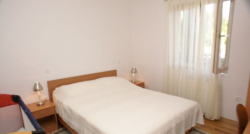 Apartman s klimatizací s terasou pro 4 os. s 1 ložnicí A-4265-a - Apartments By The Sea Ražanj, Rogoznica - 4265 Ražanj, foto 1