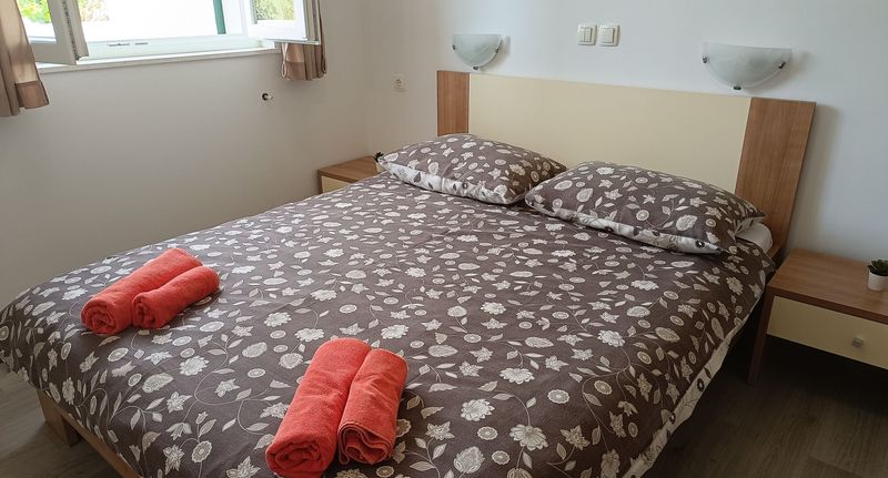 Apartman pro 6 os. se 3 ložnicemi - Apartments Antonia Primosten, foto 30