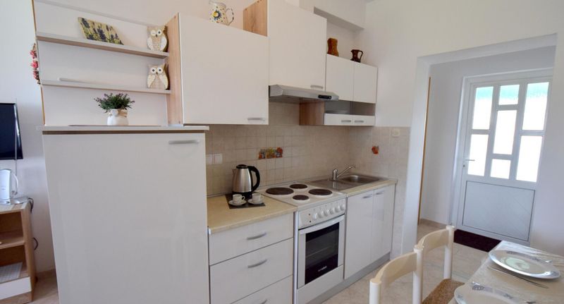 Komfort Family Apartman pro 4 os. se 2 ložnicemi - Apartment Tavcar Malinska, foto 1