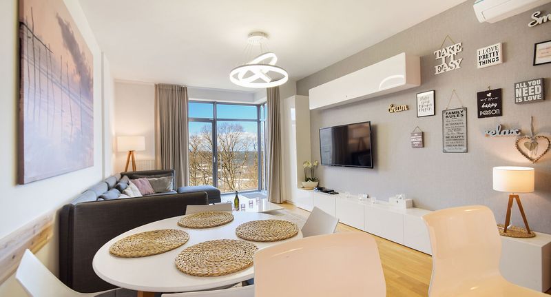 Superior Apartman pro 6 os. se 2 ložnicemi s částečným výhledem na moře - Apartament Na Wydmie Diune Kołobrzeg, foto 1