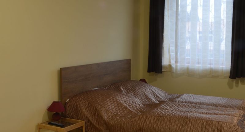 Standard Plus Rodinný Apartman s manželskou postelí s 1 ložnicí (s možností přistýlky) - Kövesdi Vendégház Mezőkövesd, foto 1