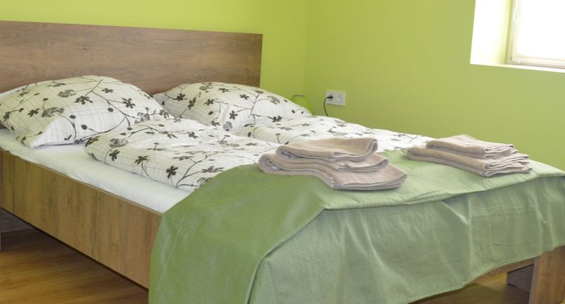 Standard Silver Apartman s manželskou postelí s 1 ložnicí (s možností přistýlky) - Kövesdi Vendégház Mezőkövesd, foto 1