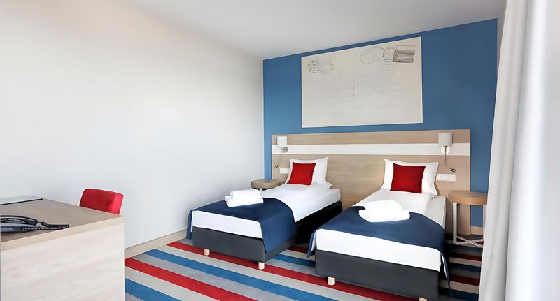 Pokoj s manželskou postelí s výhledem na moře (s možností přistýlky) - Hotel Skipper Rewa, foto 1