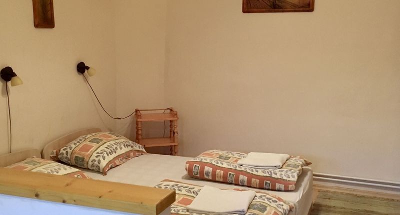 Pokoj pro 3 os. - Homoky Család Pincészete és Vendégháza Tállya, foto 1