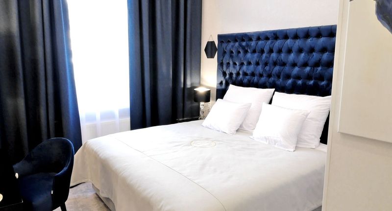 Deluxe Pokoj s manželskou postelí na poschodí - Aparthotel Szewska 22 Boutique Kraków, foto 7