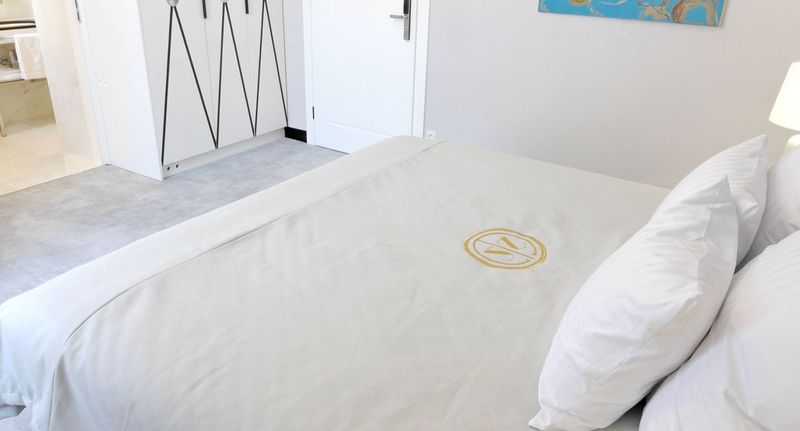 Deluxe Pokoj s manželskou postelí na poschodí - Aparthotel Szewska 22 Boutique Kraków, foto 18