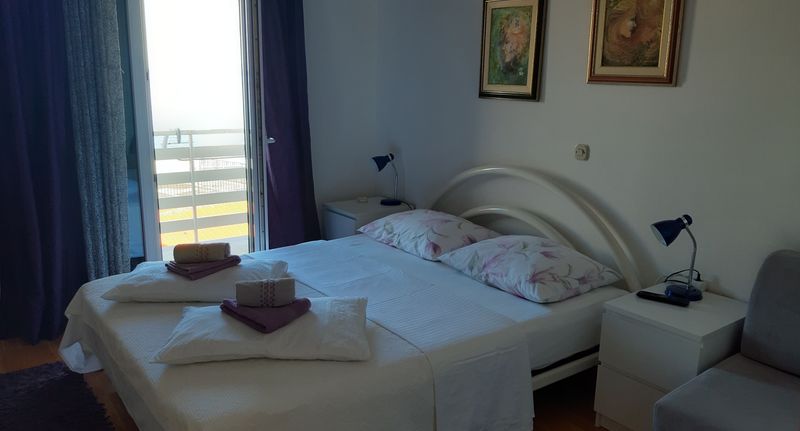 Apartman s klimatizací s terasou pro 4 os. s 1 ložnicí A-15642-a - Apartments By The Sea Gradac, Makarska - 15642 Gradac, foto 1