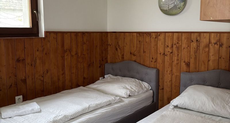 Apartman pro 3 os. se 2 ložnicemi na přízemí - Turul Apartmanok Enying- Balatonbozsok, foto 1