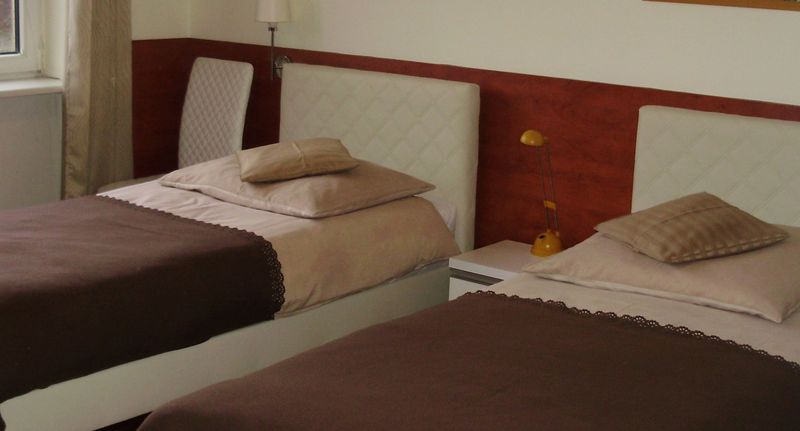 Apartman s koupelnou propojené pro 4 os. se 2 ložnicemi - Apartament Oskar Ożarów Mazowiecki, foto 1