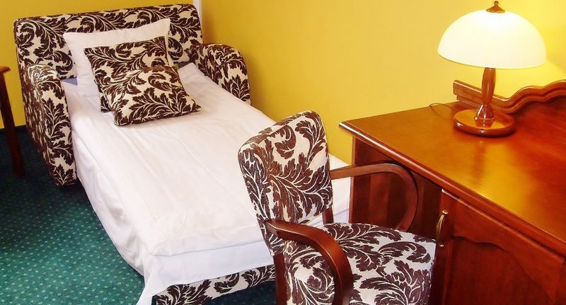 King Family Pokoj pro 3 os. - Hotelik Mazurska Chata Mikołajki, foto 1