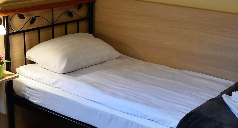 Pokoj pro 2 os. s výhledem na město v podkroví - La Mia Casa Vendégház Kaposvár, foto 1