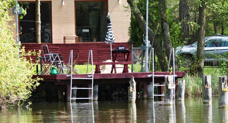 Rekreační dům (jako celek) pro 5 os. s výhledem na jezero celý Dům (s možností přistýlky) - Dom nad Jeziorem Gwiazda Rybaczówka, foto 1