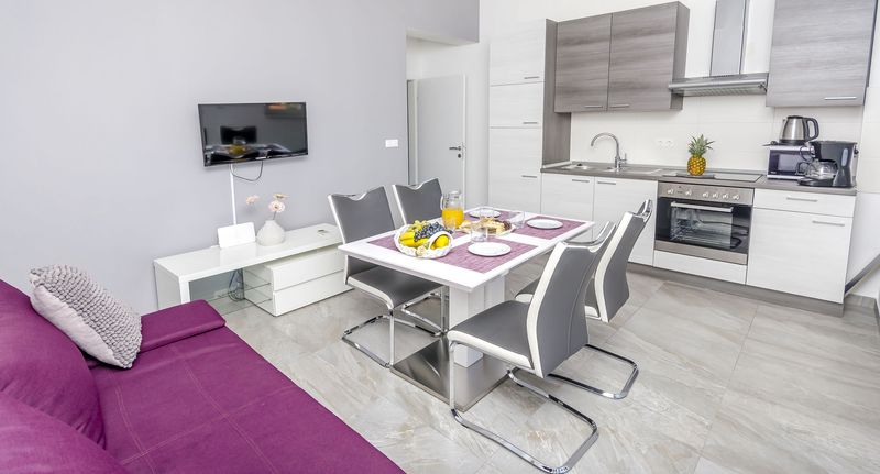 Apartman pro 4 os. se 3 ložnicemi - Apartments Katic Razanj, foto 15