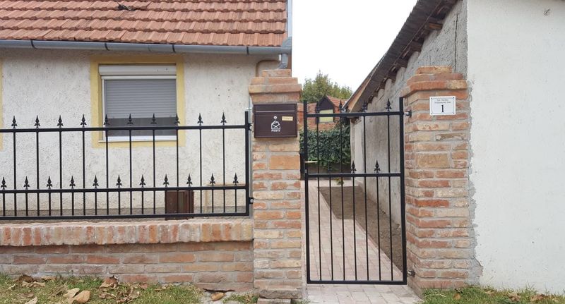 Apartman (jako celek) pro 5 os. celý Dům - Joóreménység Vendégház Siklós, foto 1