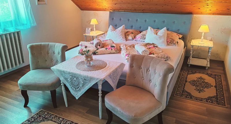 Superior Apartman s manželskou postelí s 1 ložnicí na poschodí (s možností přistýlky) - Elisoria Apartmanház Cserszegtomaj, foto 1