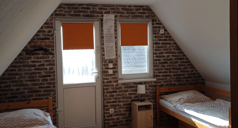 Apartman pro 2 os. s 1 ložnicí v podkroví - Szellő Úti Apartmanok Szolnok, foto 1