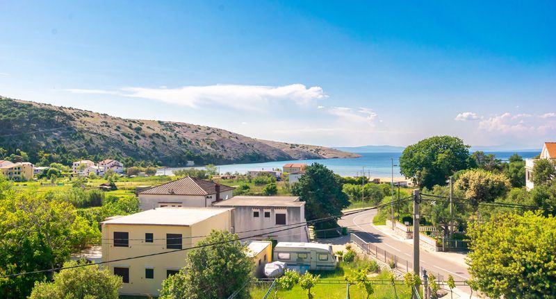 Apartman pro 5 os. se 2 ložnicemi - Apartments D. Matahlija Lopar, foto 1