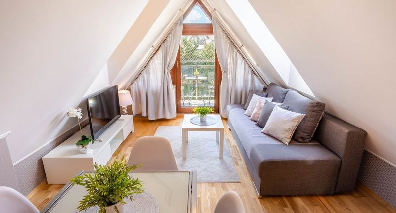 Apartman pro 4 os. se 2 ložnicemi s výhledem na hory v podkroví - Apartamenty Bystra Woda Lux Zakopane, foto 1