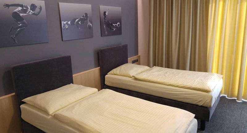 Standard Pokoj se sprchou pro 2 os. - Hotel OTAVARENA Písek, foto 5