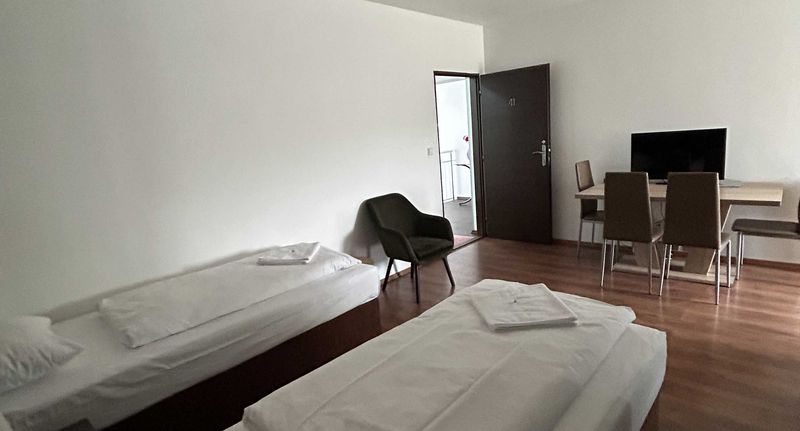 Studio Apartman se sprchou pro 2 os. s 1 ložnicí - Motel R10 Mladá Boleslav, foto 7