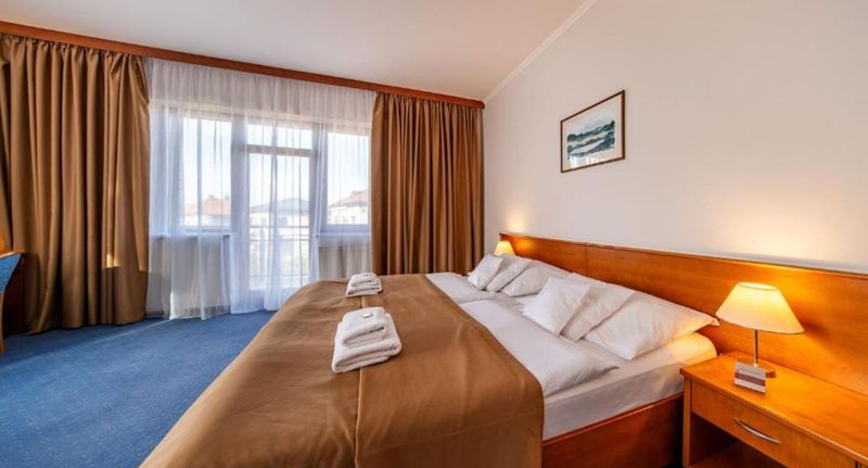 Standard Pokoj s koupelnou pro 2 os. - APRIL HOTEL PANORAMA Rychnov nad Kněžnou, foto 1