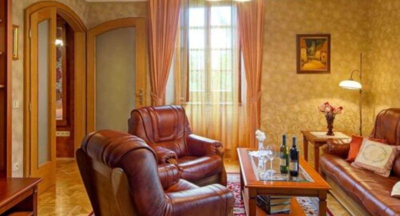 Executive Apartman pro 2 os. s 1 ložnicí (s možností přistýlky) - Hotel Akademie Velké Bílovice, foto 1