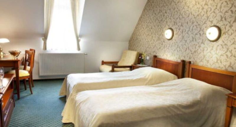 Superior Pokoj se sprchou pro 2 os. - Hotel Akademie Velké Bílovice, foto 1