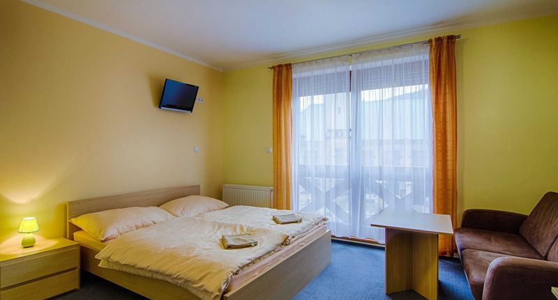 Apartman se sprchou s vlastní kuchyňkou s manželskou postelí s 1 ložnicí (s možností přistýlky) - Apartmány Sport Rokytnice nad Jizerou, foto 1